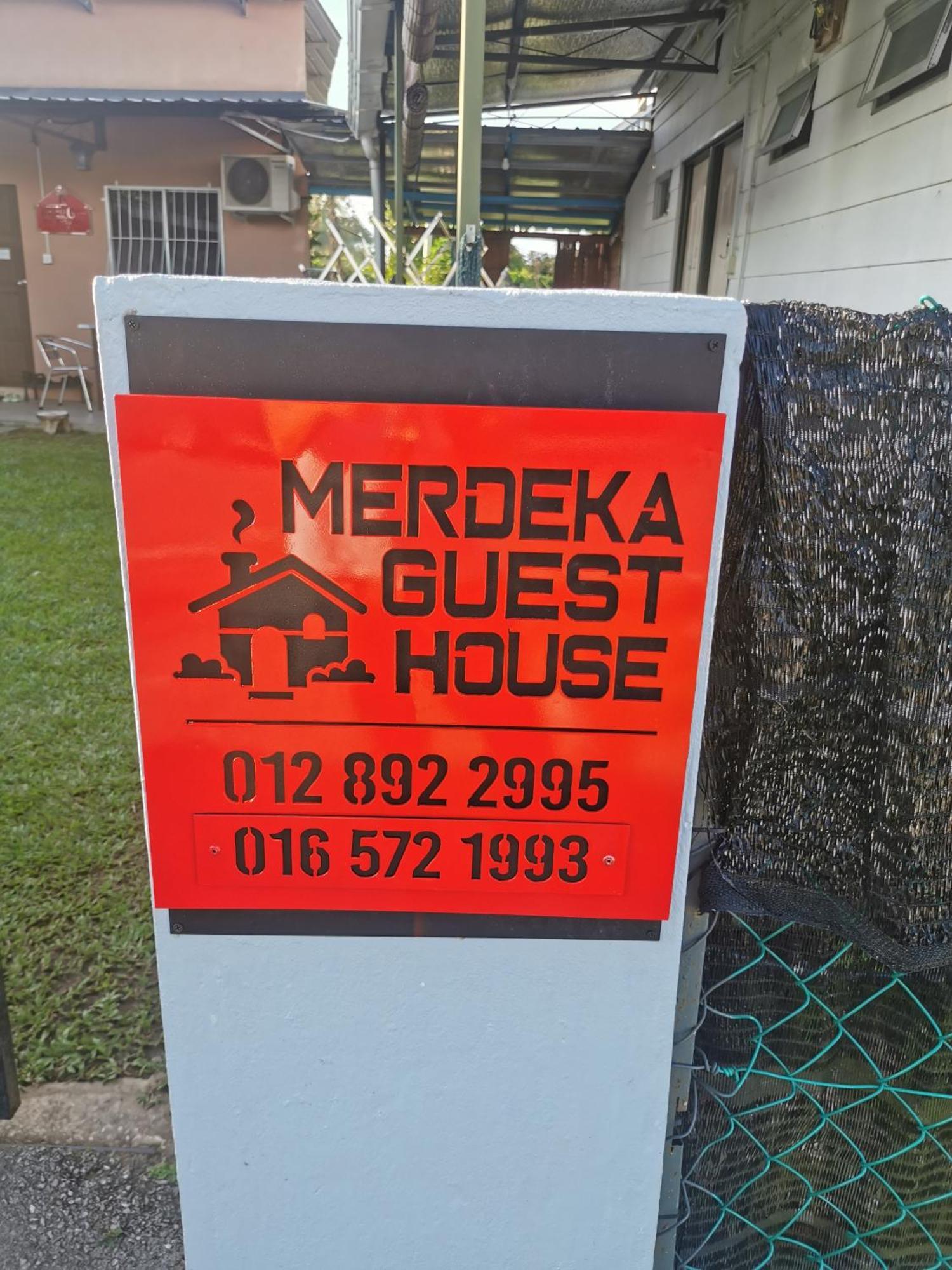 Merdeka Guest House 2 Kuching Exteriör bild